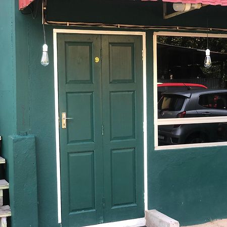 Rumah Tepi Istana クアラ・トレンガヌ エクステリア 写真