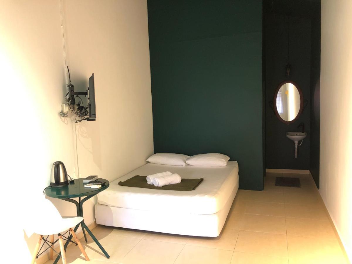 Rumah Tepi Istana クアラ・トレンガヌ エクステリア 写真