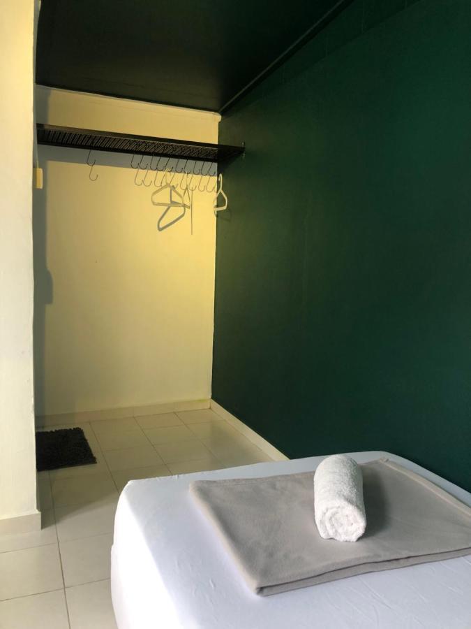 Rumah Tepi Istana クアラ・トレンガヌ エクステリア 写真